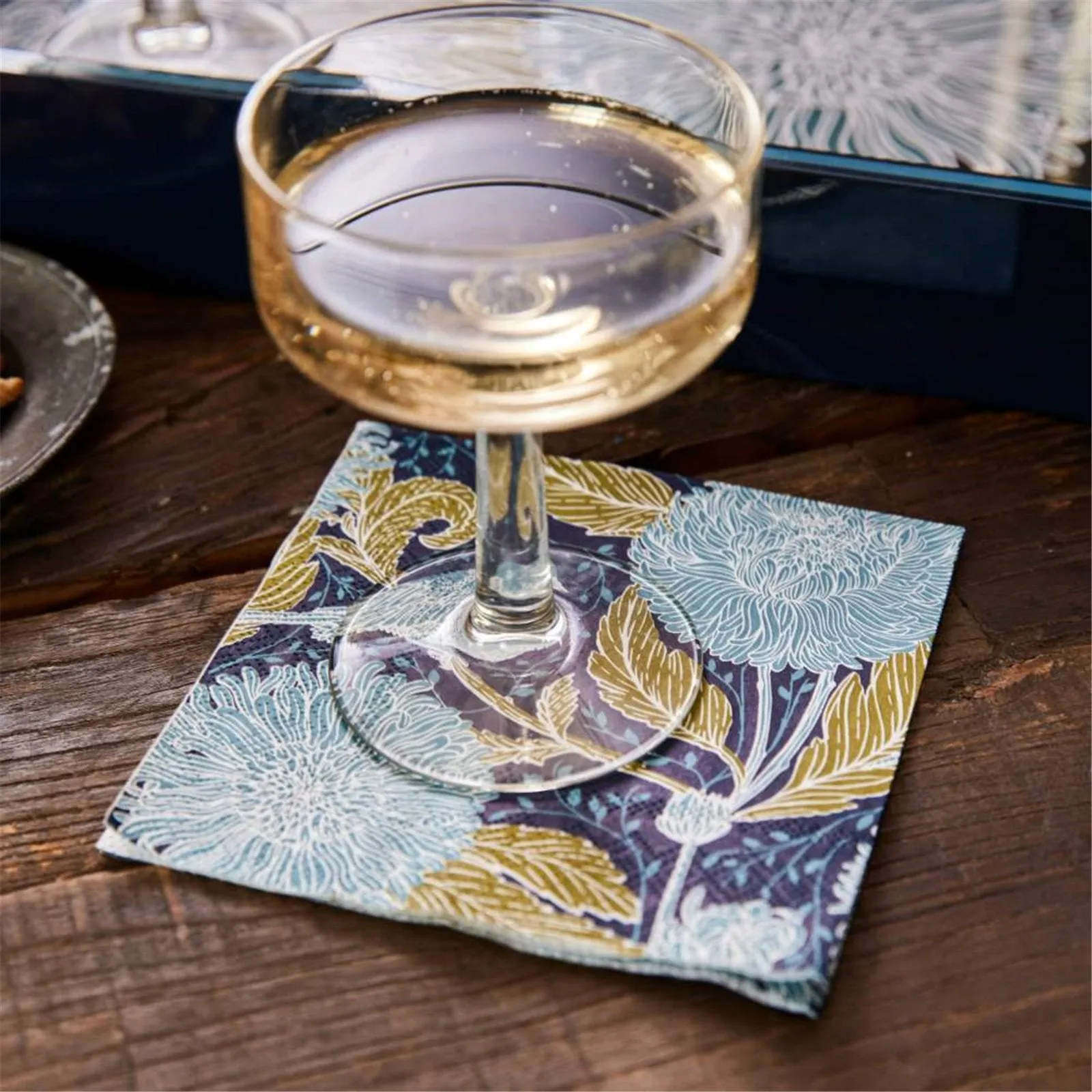 Chrysanthemum Bird Paper Cocktail Napkins (Pack of 20)