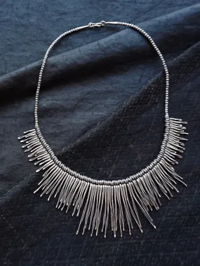 Tassels silver necklace - Light and Shadow